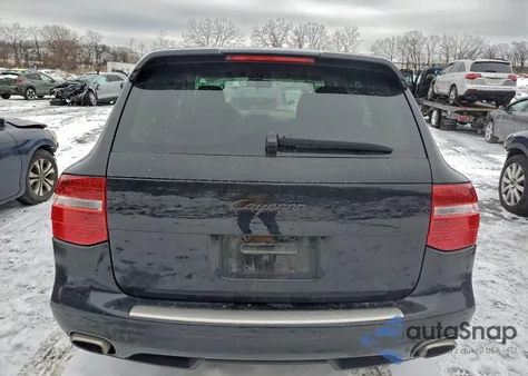 2010 Porsche Cayenne z USA, uszkodzony, nr VIN WP1AA2AP4ALA07296